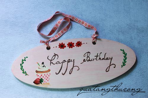 Bảng gỗ Happy birthday