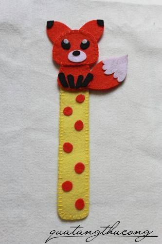 Bookmark cáo con vải nỉ