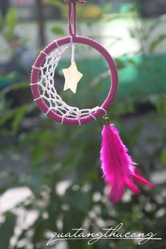 Dreamcatcher tím xỏ dây hình bán nguyệt