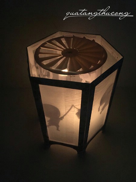 Lồng đèn kéo quân