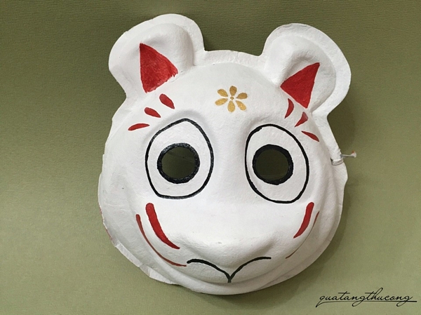 Mặt nạ gấu Pooh trắng 