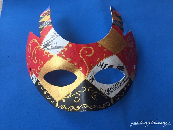 Mặt nạ âm nhạc mẫu 2