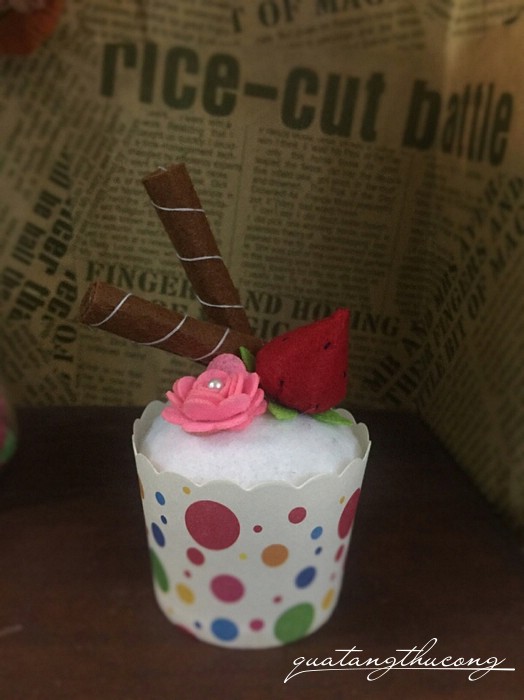 Bánh cupcake vải nỉ mẫu 5