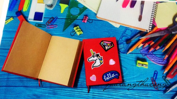 Sổ bọc vải patch ủi 13.5x18cm màu đỏ