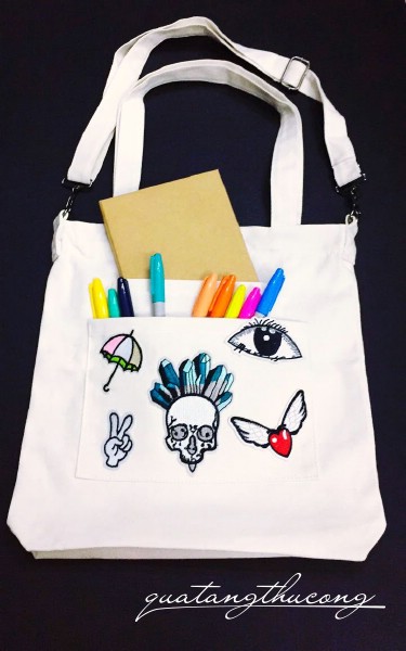 Túi tote đeo chéo bố màu trắng 33x33cm 