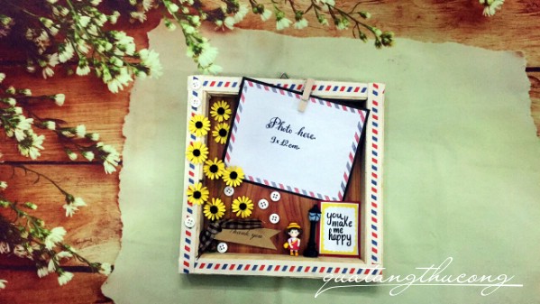 Khung hình Handmade 20x20cm mẫu 2