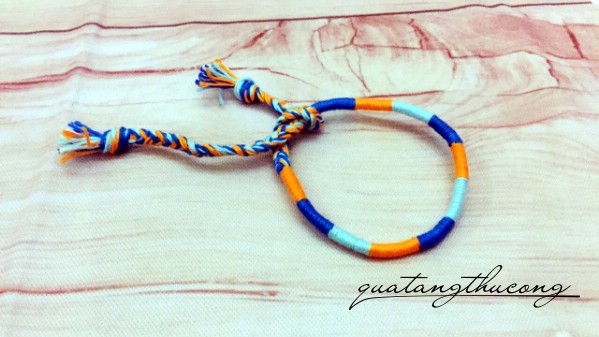 Vòng tay handmade mẫu 1