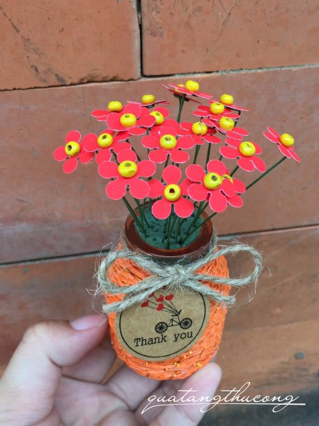 Lọ hoa giấy 1.5cm màu đỏ tươi
