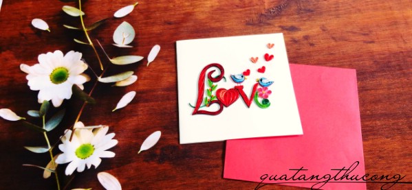 Thiệp quilling chữ Love