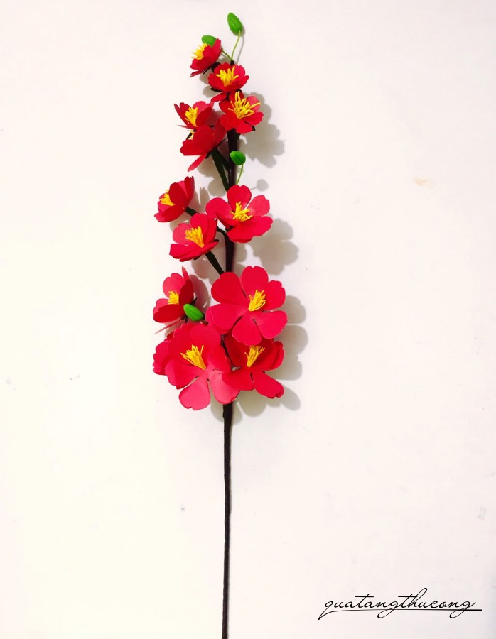 Cành hoa mai đỏ giấy mỹ thuật