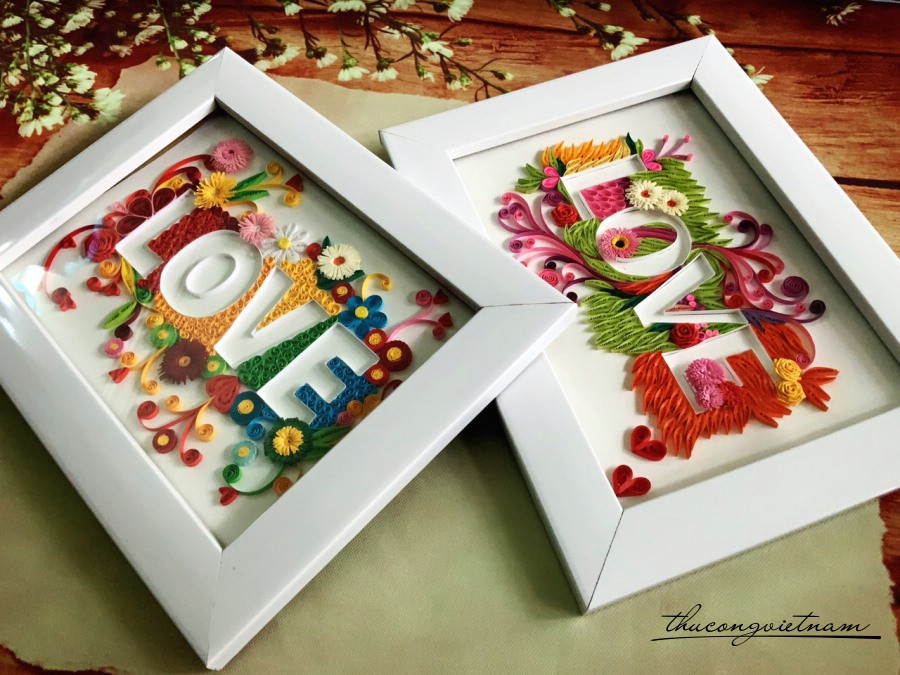 Tranh quilling chữ LOVE 15x21cm