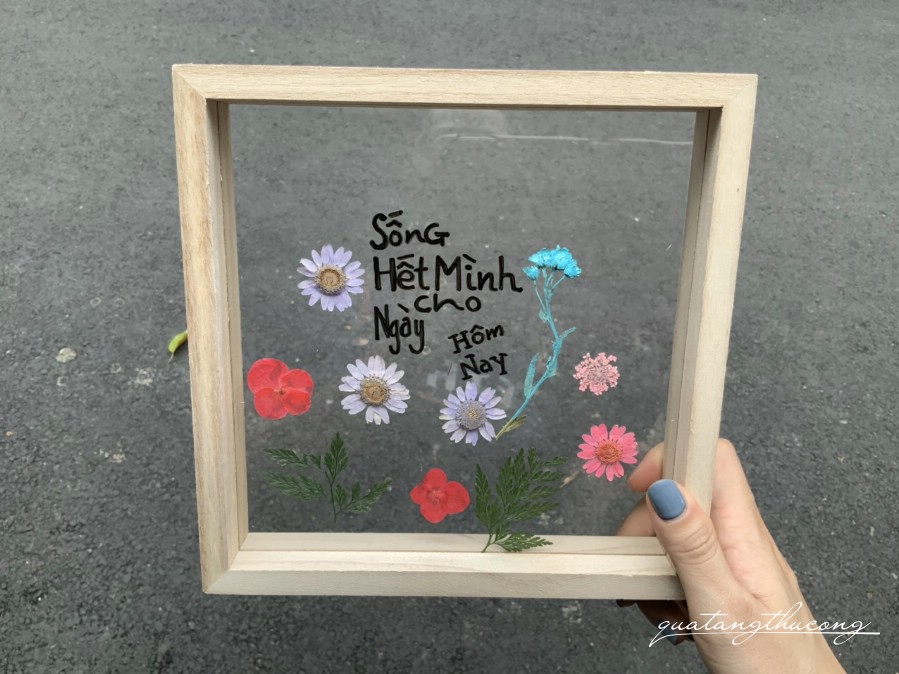 Khung ảnh mica ép hoa khô - 