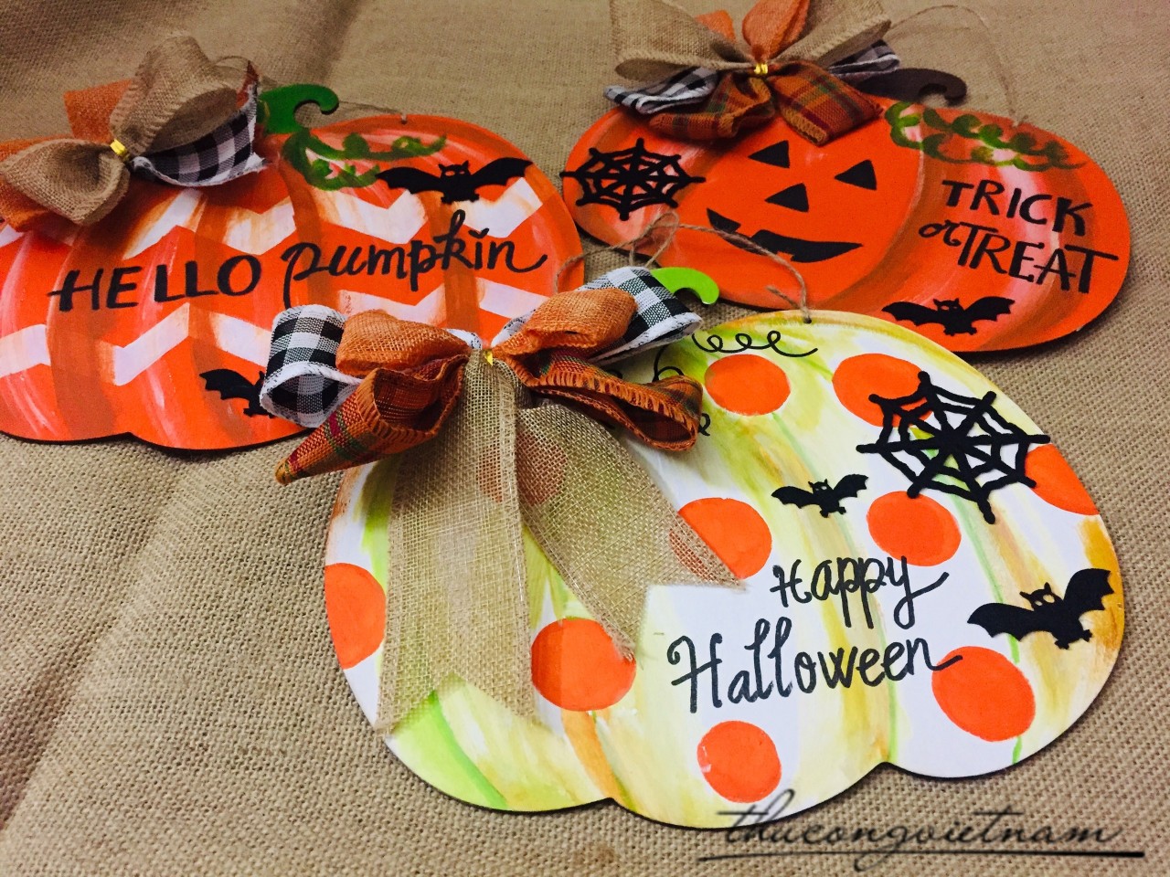 Combo 2 bảng vẽ bí ngô Halloween