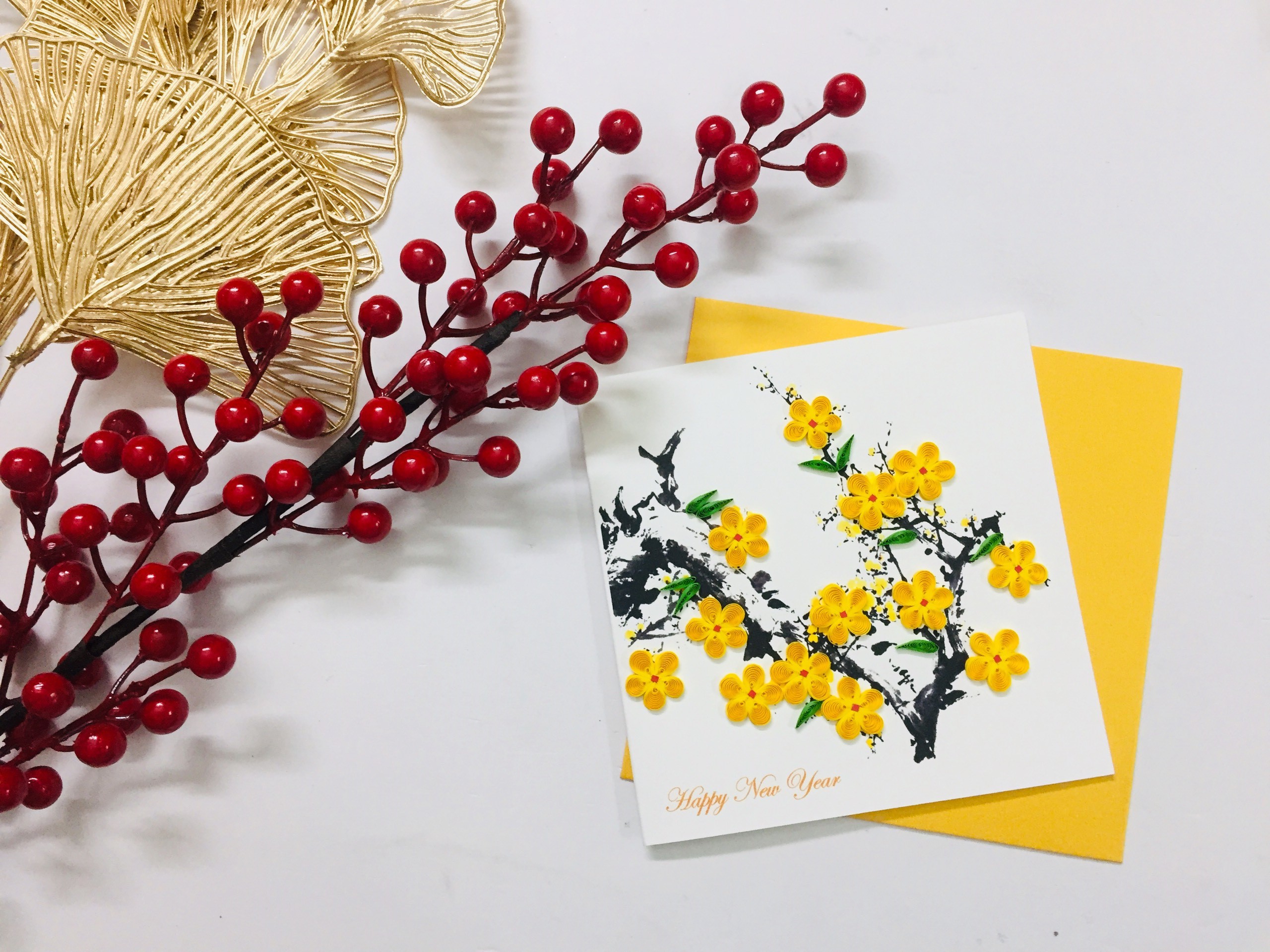 Thiệp năm mới quilling hoa mai vàng mẫu 2
