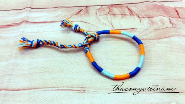 Vòng tay handmade mẫu 1