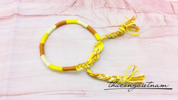 Vòng tay handmade mẫu 12