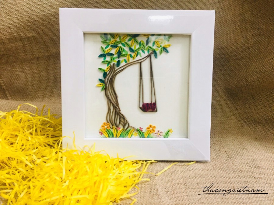 Tranh quilling xích đu 15*15cm