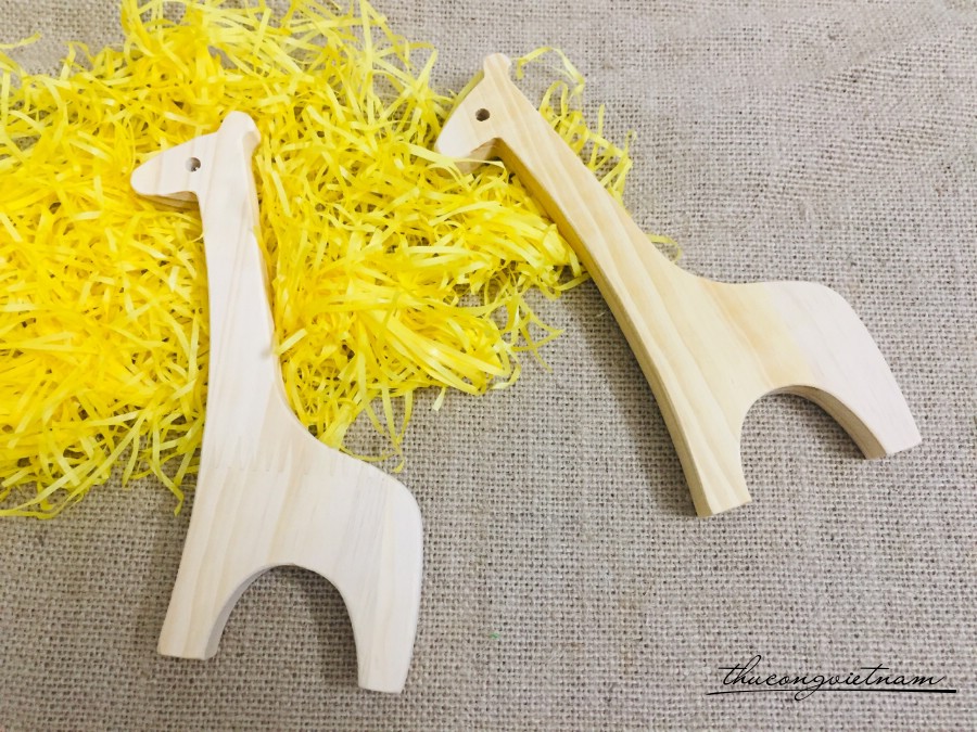 Hươu cao cổ thông 17cm