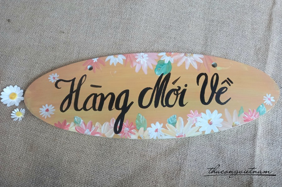 Bảng gỗ treo hình Oval 38*13cm - M8