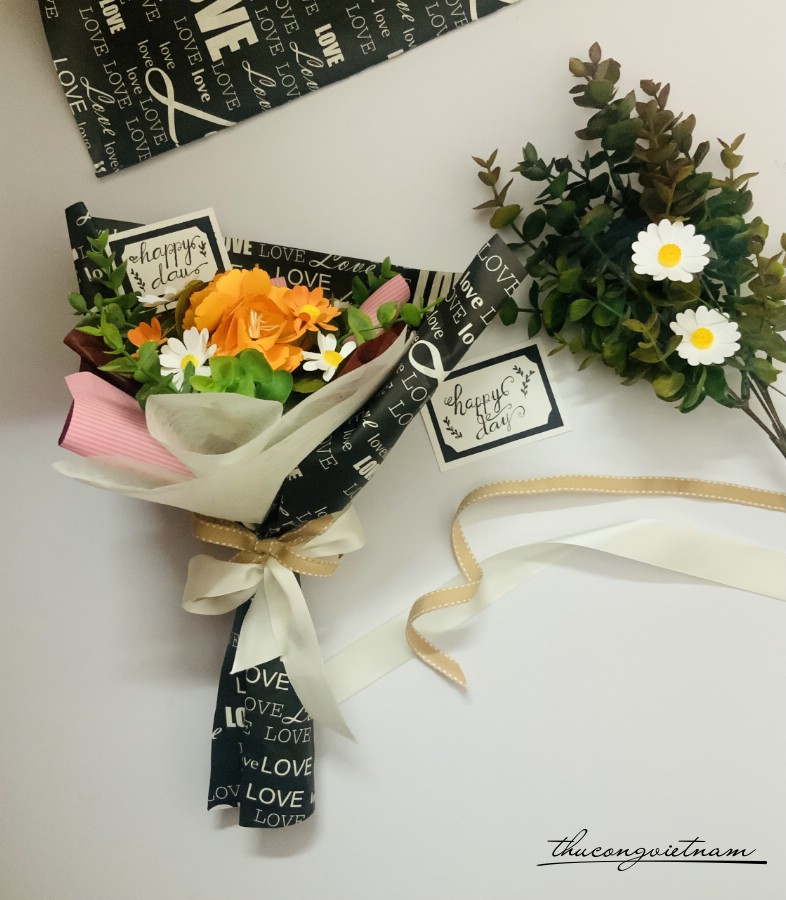 Bó Hoa Handmade Tổng Hợp- Mẫu 5