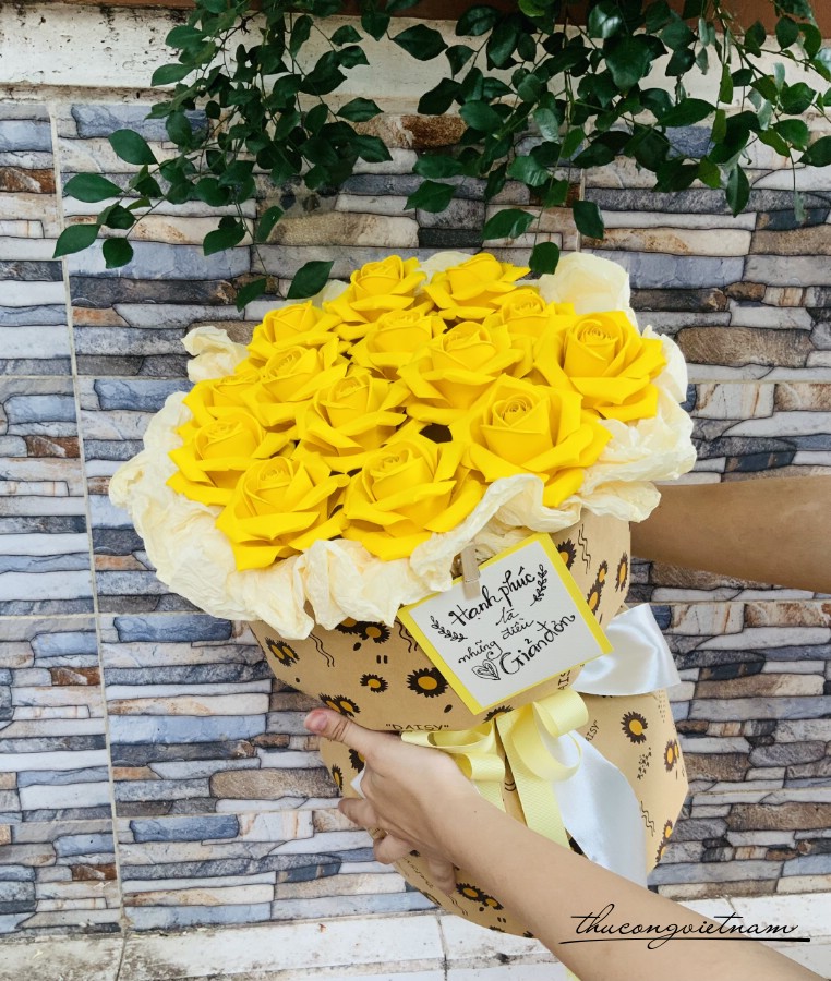 Bó hoa hồng giấy loại đại (30*35cm)- Vàng