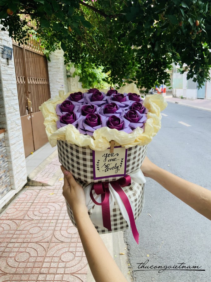 Bó hoa hồng giấy loại đại (30*35cm)- Tím nhạt