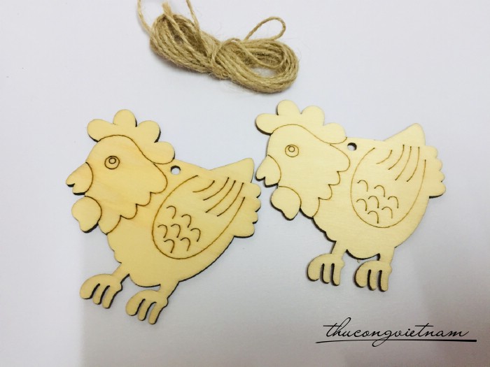 2 thẻ gỗ treo trơn - Gà miệng tim