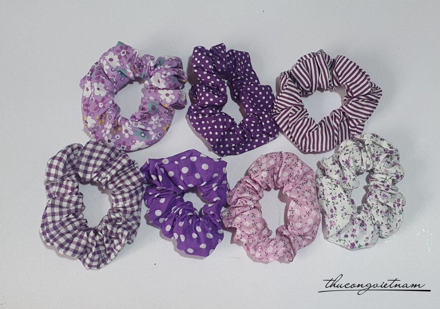 Cột tóc Scrunchies tông tím (10-12cm)
