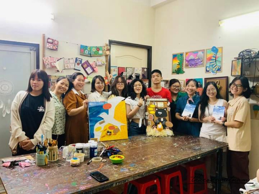 Đọc Sách Theo Phong Cách Handmade Cùng Vinacraft