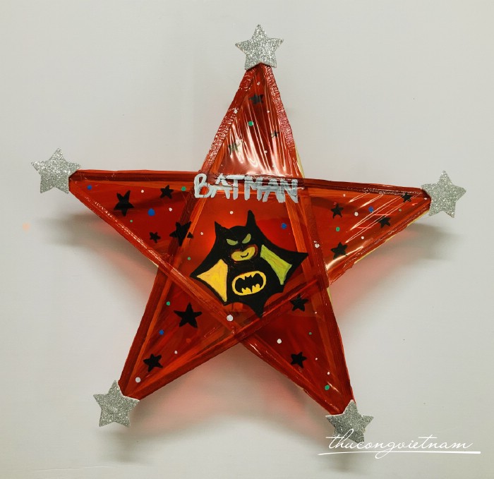Lồng đèn giấy kiếng ngôi sao - Mẫu batman (30cm)