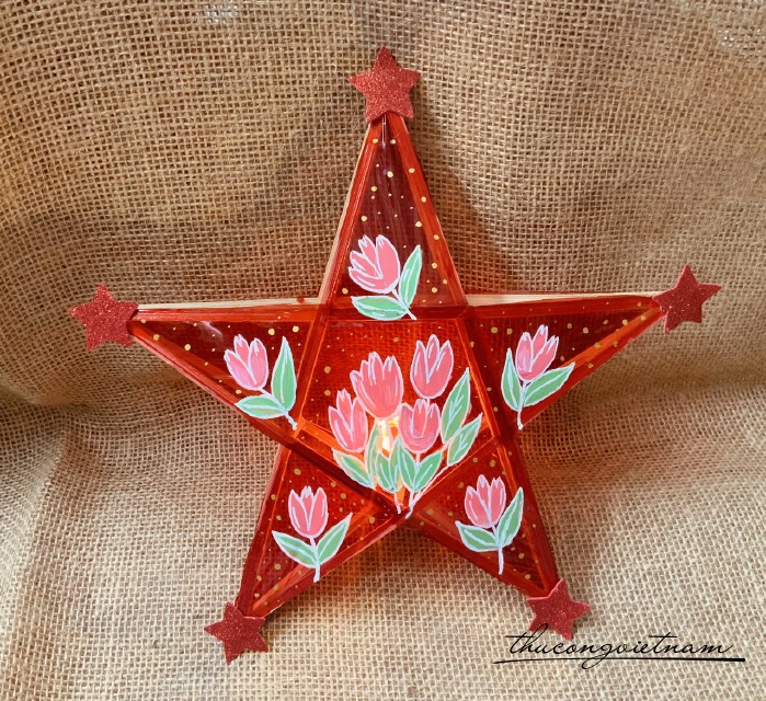 Lồng đèn ngôi sao giấy kiếng- Mẫu Vườn Tulip (30cm)