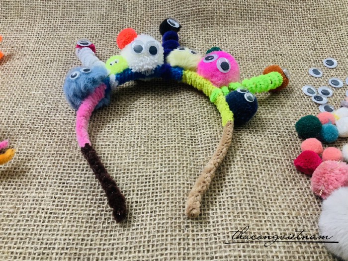 Băng đô kẽm nhung Halloween (17*22cm)- Những bé sâu