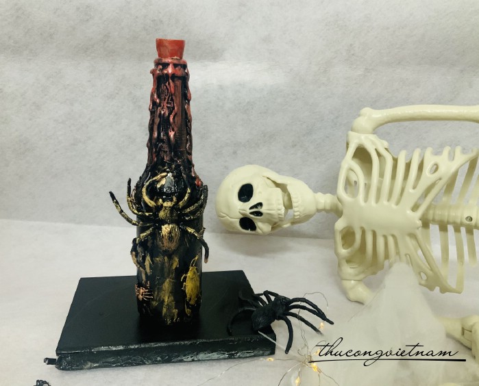 Lọ độc dược trang trí Halloween 23*7cm- Mẫu 3