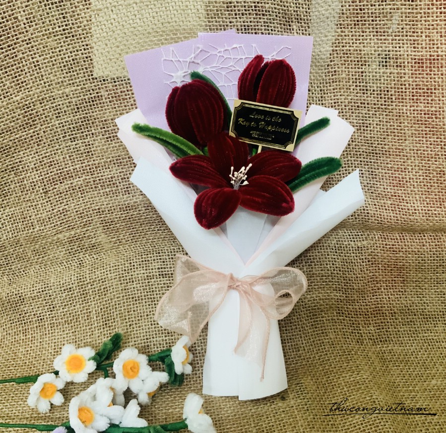Bó hoa kẽm nhung handmade 25*35cm- Tông đỏ