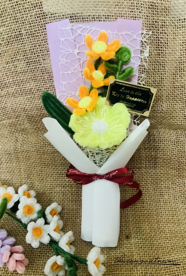 Bó hoa kẽm nhung handmade 15*30cm- Tông vàng