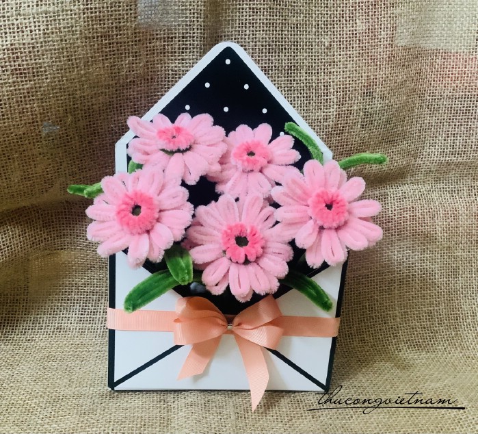 Giỏ hoa đồng tiền kẽm nhung (25*30cm)