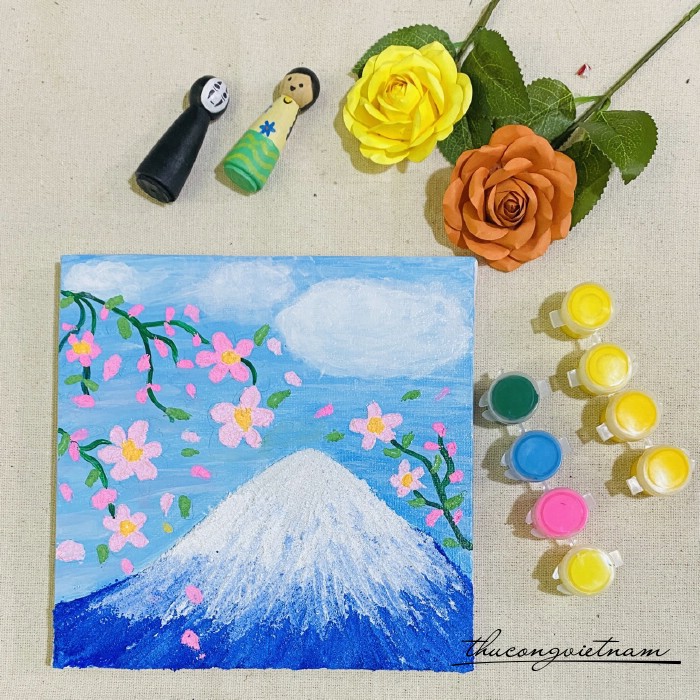 Khung tranh cát đã trang trí - Núi và hoa (20*20cm)