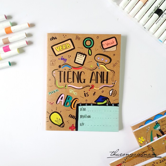 Tập học sinh vẽ tay môn Tiếng anh 